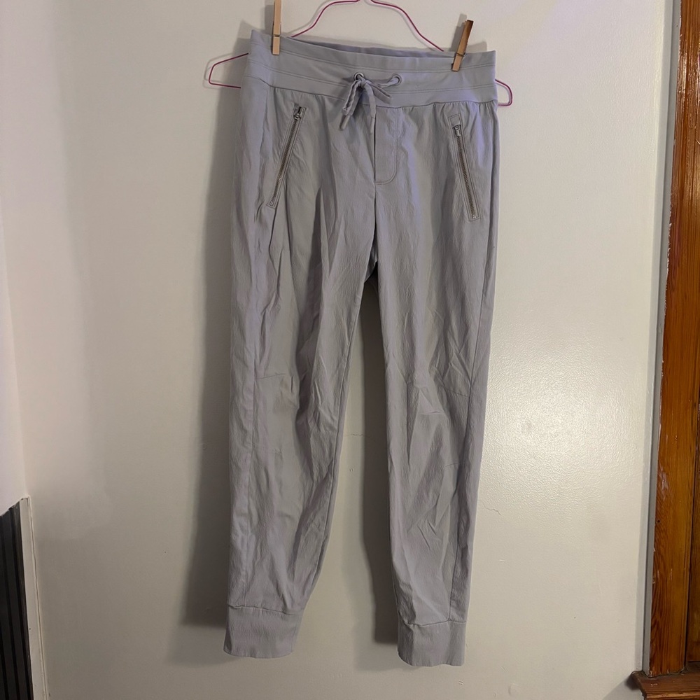 Athleta Trekkie North Jogger Size 2